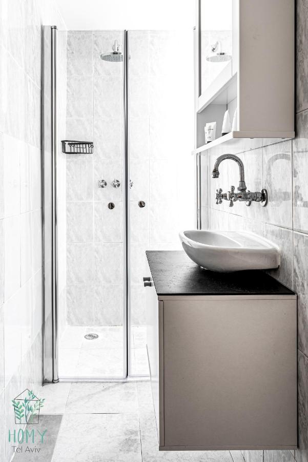 Stylish Studio Apartments On Dizengoff By Homy Tel Aviv Buitenkant foto